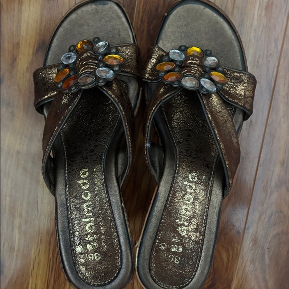 Stylish Brown Sandals with Gemstone Accents Made in Italy - Picture 7 of 9